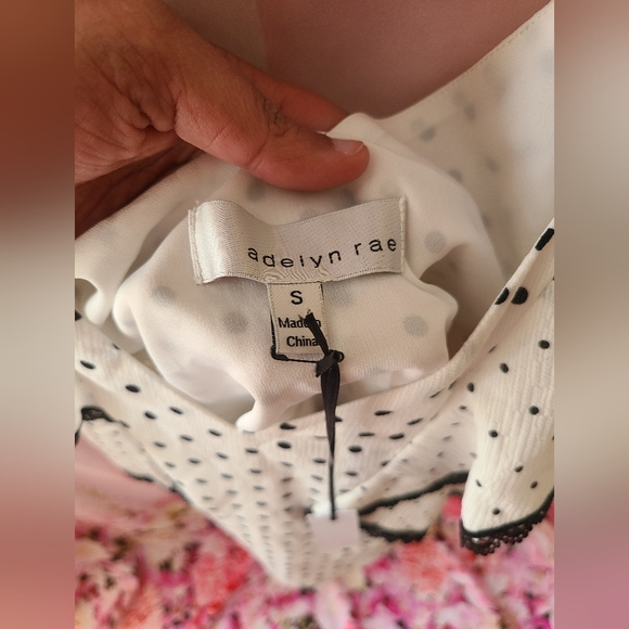 New Adelyn Rae Womens White Black Mini Dress Polka Dots Ruffle Convertible S… - Picture 10 of 12